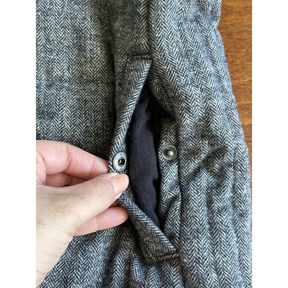 Old Navy Men’s Black/White Puffer Vest Sz L Full Zip Quilted Sleeveless Jacket - Picture 2 of 5